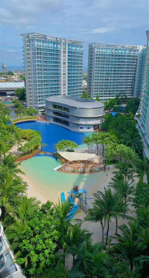 Azure Urban Resort Paranaque City Exterior foto